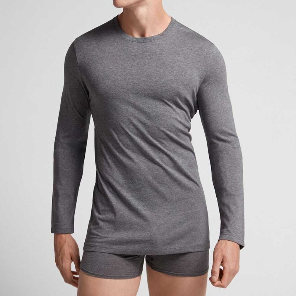 Superior Cotton Long Sleeve Top in Heathered Graphite Grey